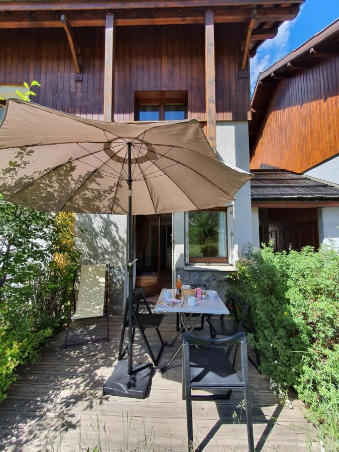 Les Chalets Du Jardin Alpin La Salle-les-Alpes Exterior photo